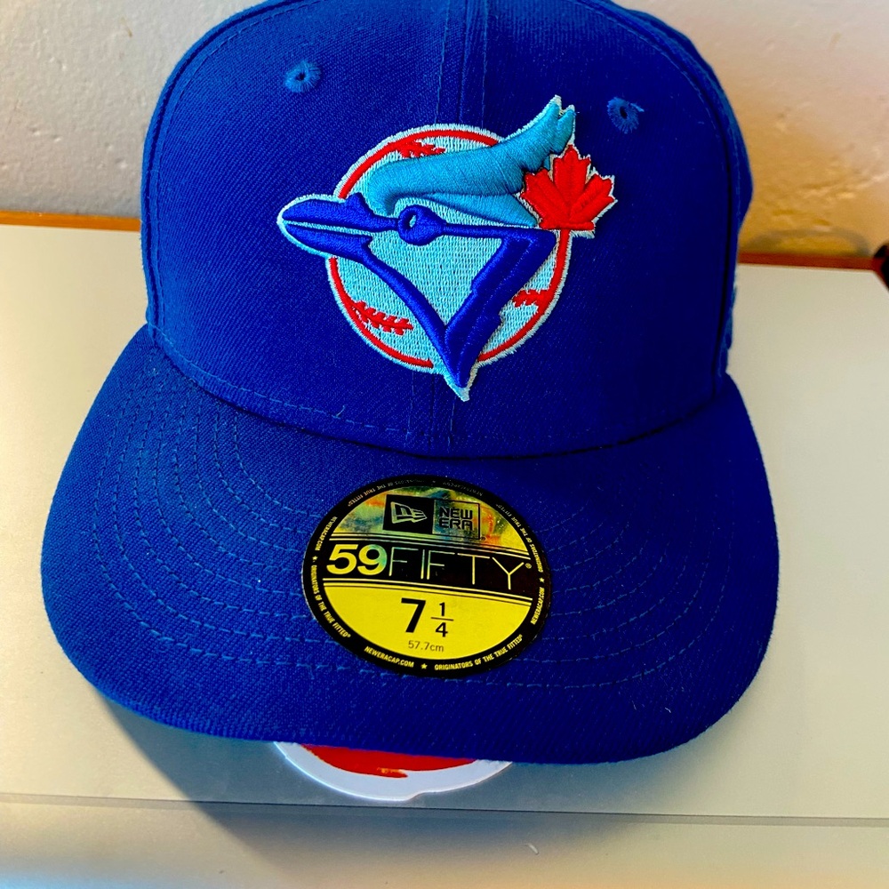 Blue Jays 7 1/4 fitted baseball hat